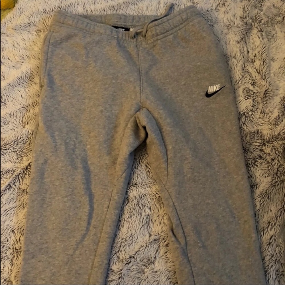 Women Nike jogger sweatpants